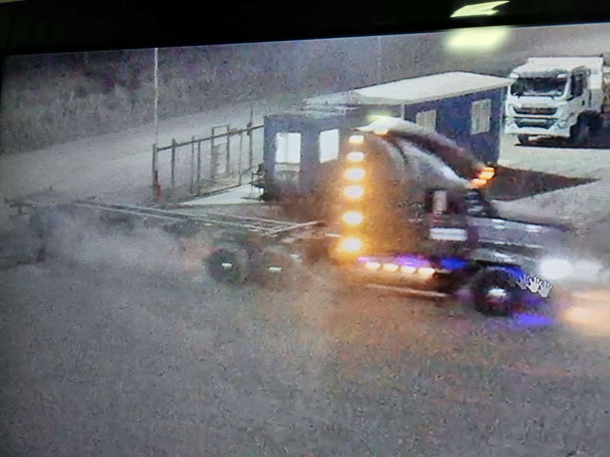 WhatsApp-Image-2023-04-05-at-16.22.38