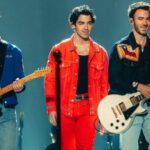 Los Jonas Brothers transformaron Santiago en su propio hogar en un eufórico show