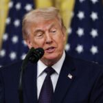 Trump defiende pacto con Irán y tacha de «perdedores» a los críticos