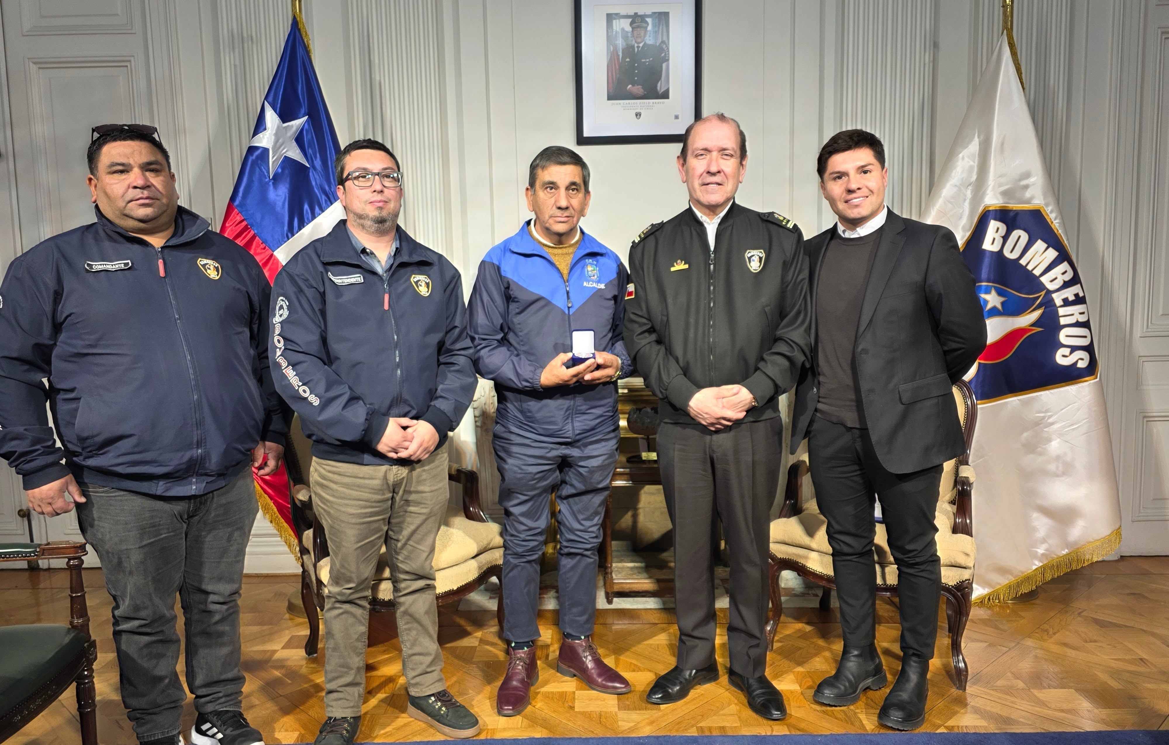 Importante acuerdo permitirá gestionar la adquisición de nuevo carro forestal para Bomberos de Las Cruces