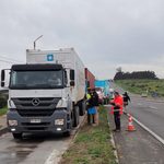 Fiscalización interinstitucional permitió detener a tres personas que conducían camiones sin licencia profesional