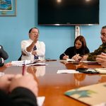 Ministro Poduje acuerda cronograma para desarmar ocupaciones y construir “nueva ciudad” en terrenos fiscales de Cerro Centinela